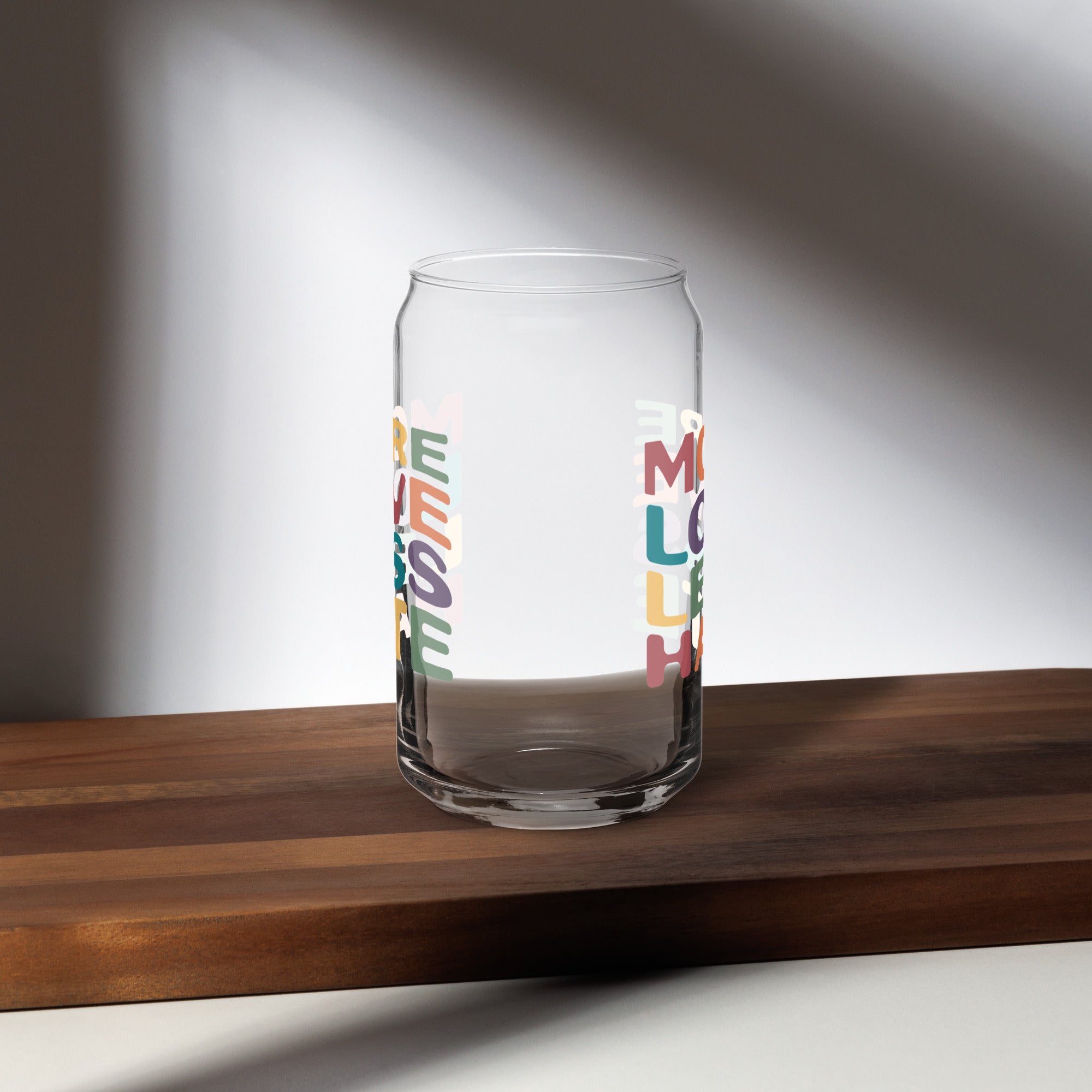 Tasse « Plus d'amour, moins de haine » (lavage à la main uniquement !)