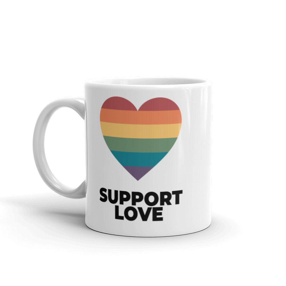 Taza con corazón de apoyo al amor