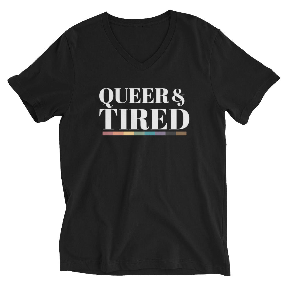 Camiseta unisex con cuello en V Queer &amp; Tired