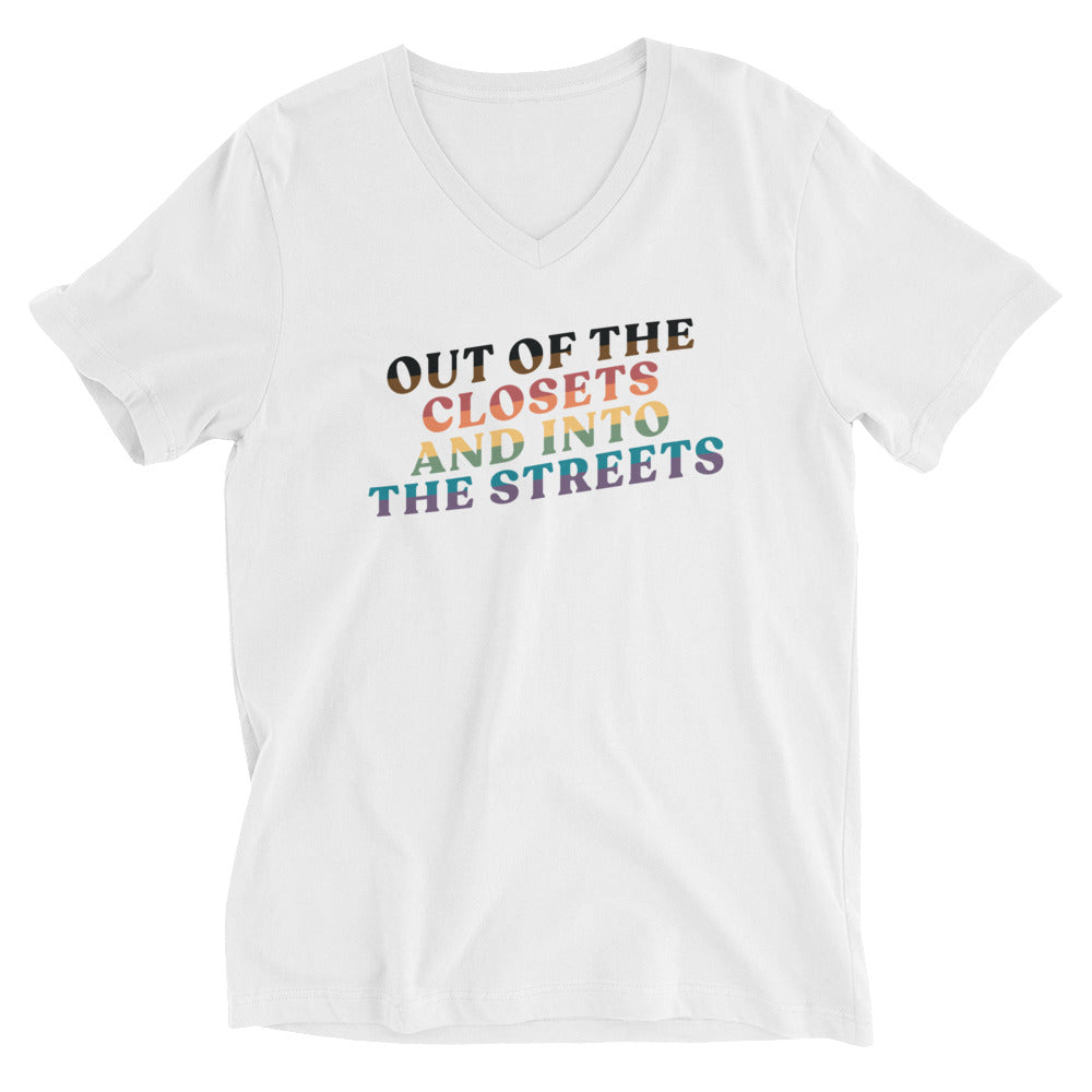 De los armarios a las calles Camiseta unisex de cuello en V